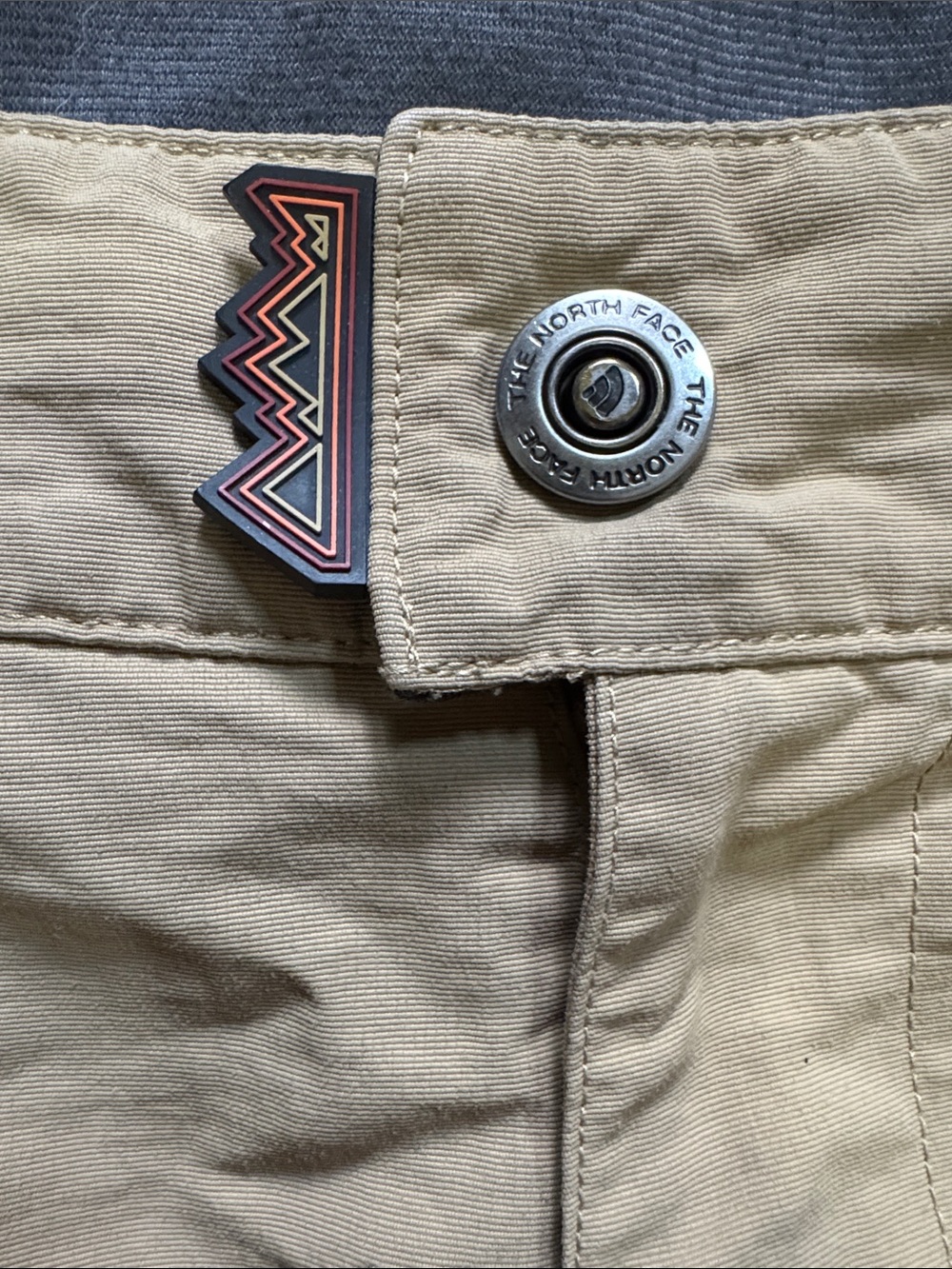 The North Face Men's Khaki Mountain Biking Cargo Shorts Cycling Medium - Picture 7 of 12